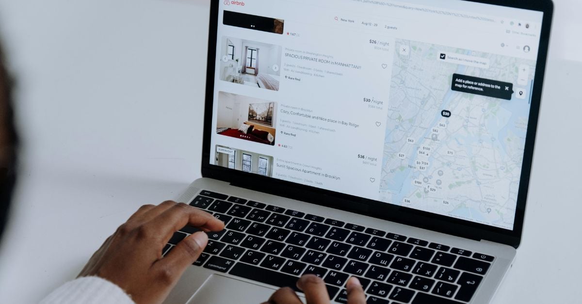 Airbnb now connects with Smart Channel Manager to PMS.